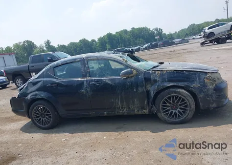 2014 Dodge Avenger R/T z USA, uszkodzony, nr VIN 1C3CDZBG9EN136397